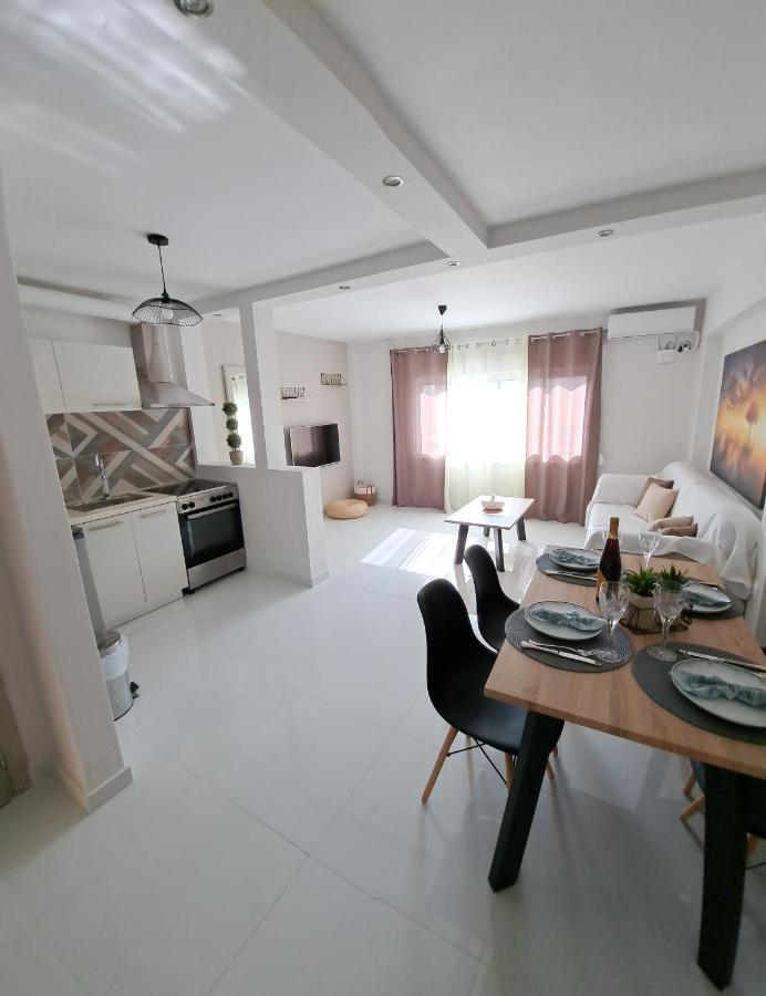 Xylokastro Cozy Apartment Экстерьер фото